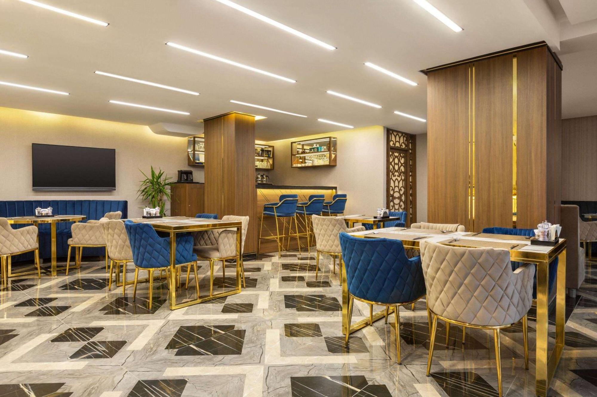 Trademark Collection By Wyndham Operla Airport Hotels Arnavutkoy المظهر الخارجي الصورة