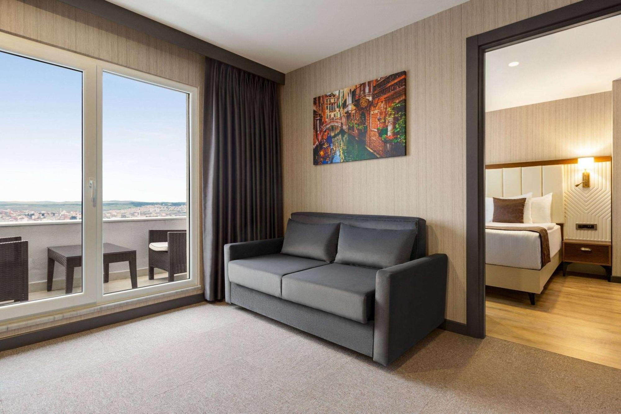 Trademark Collection By Wyndham Operla Airport Hotels Arnavutkoy المظهر الخارجي الصورة