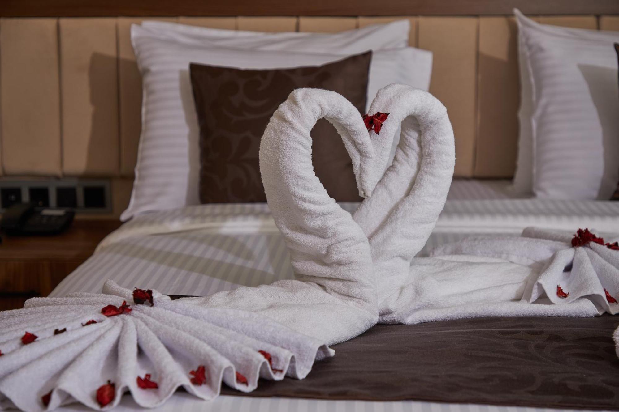 Trademark Collection By Wyndham Operla Airport Hotels Arnavutkoy المظهر الخارجي الصورة