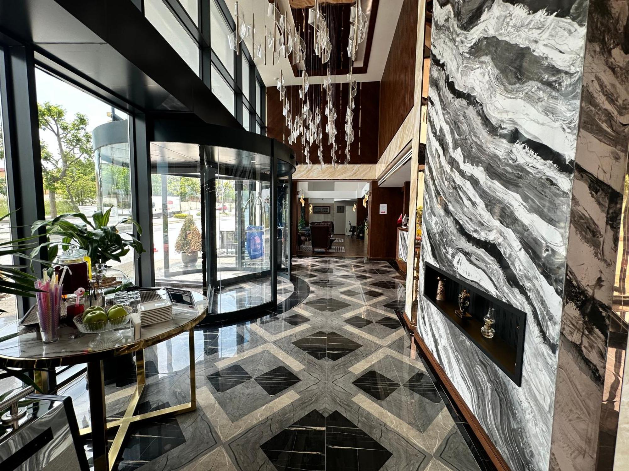 Trademark Collection By Wyndham Operla Airport Hotels Arnavutkoy المظهر الخارجي الصورة