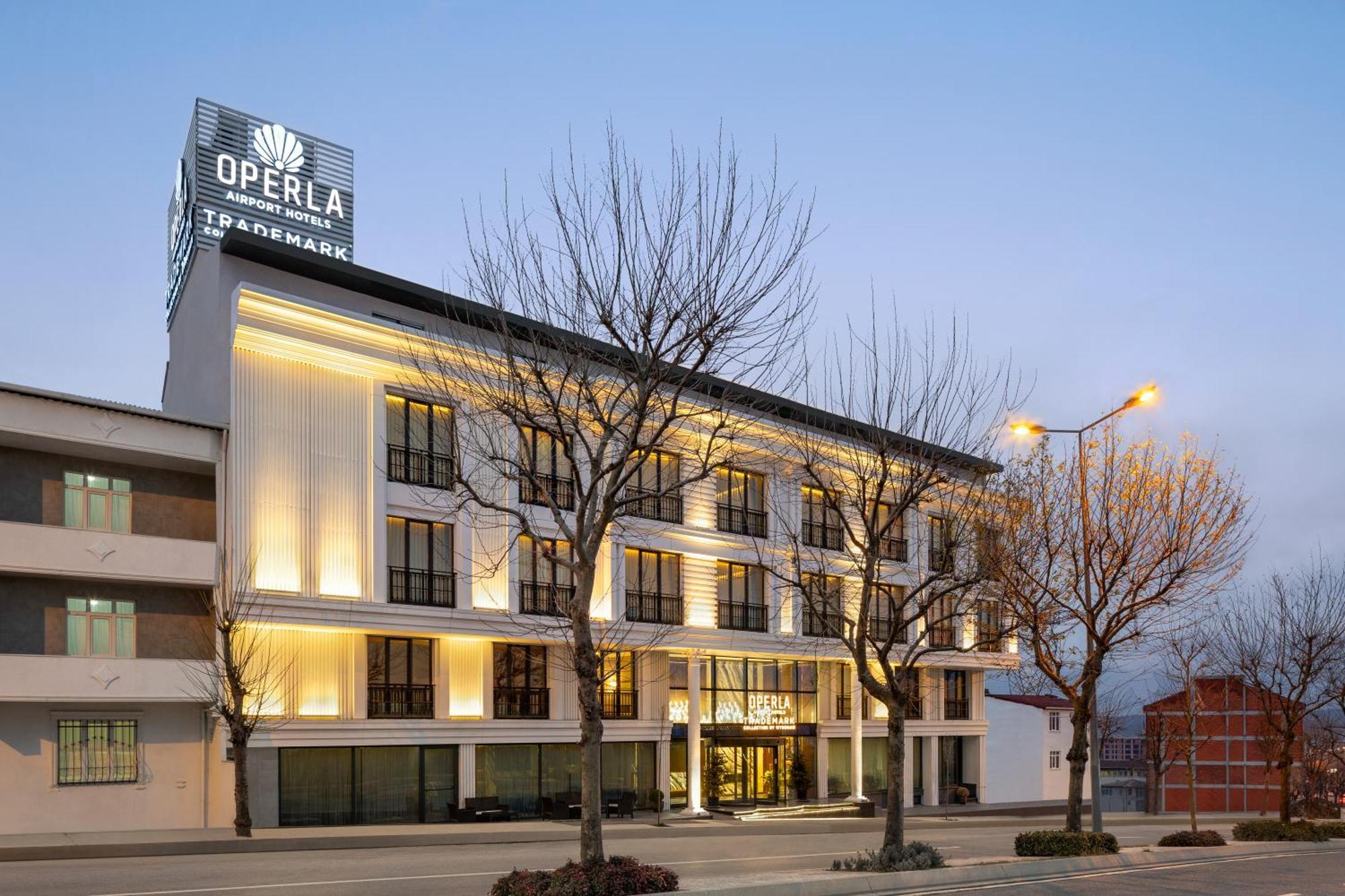 Trademark Collection By Wyndham Operla Airport Hotels Arnavutkoy المظهر الخارجي الصورة
