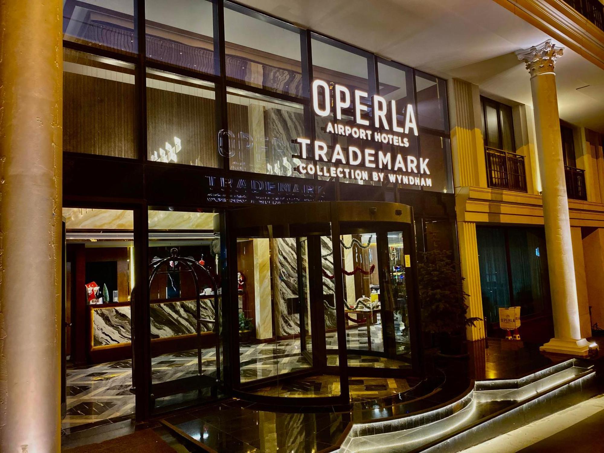 Trademark Collection By Wyndham Operla Airport Hotels Arnavutkoy المظهر الخارجي الصورة